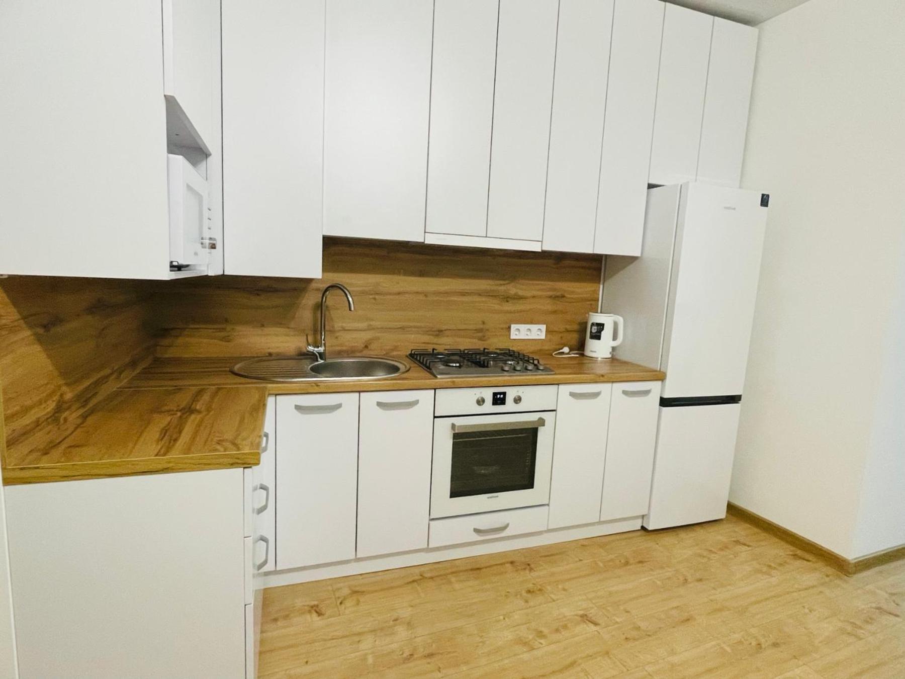 На Куліша 3, Сучасні Апартаменти Біля Оперного Leópolis Exterior foto